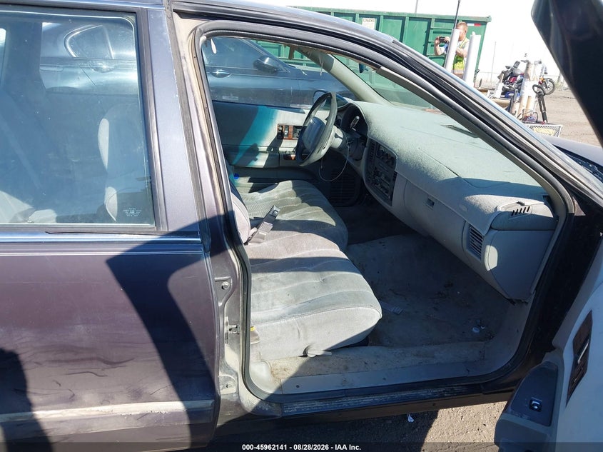 1994 CHEVROLET CAPRICE auction photo 5