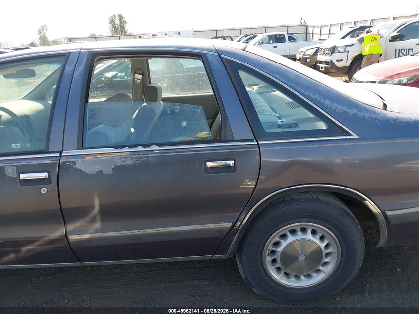 1994 CHEVROLET CAPRICE auction photo 6