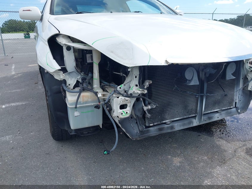 2008 TOYOTA CAMRY SOLARA auction photo 6