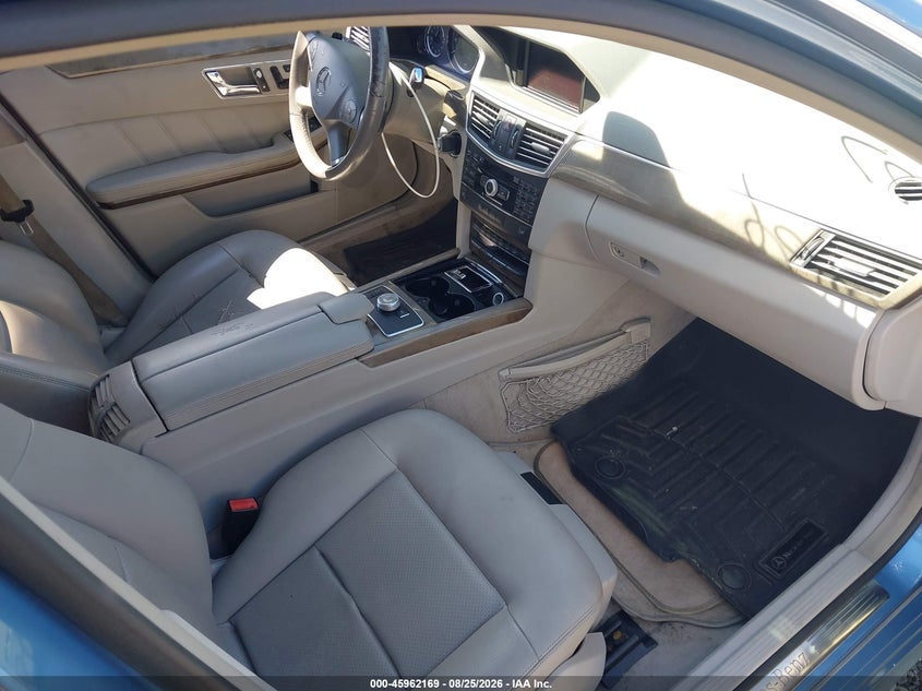 2010 MERCEDES-BENZ E 350 auction photo 5