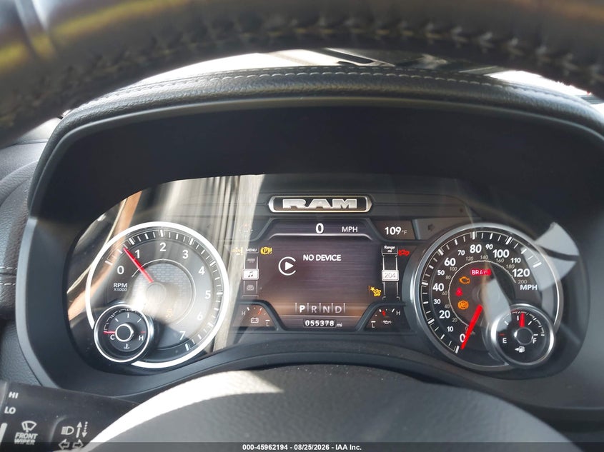 2023 RAM 1500 auction photo 7