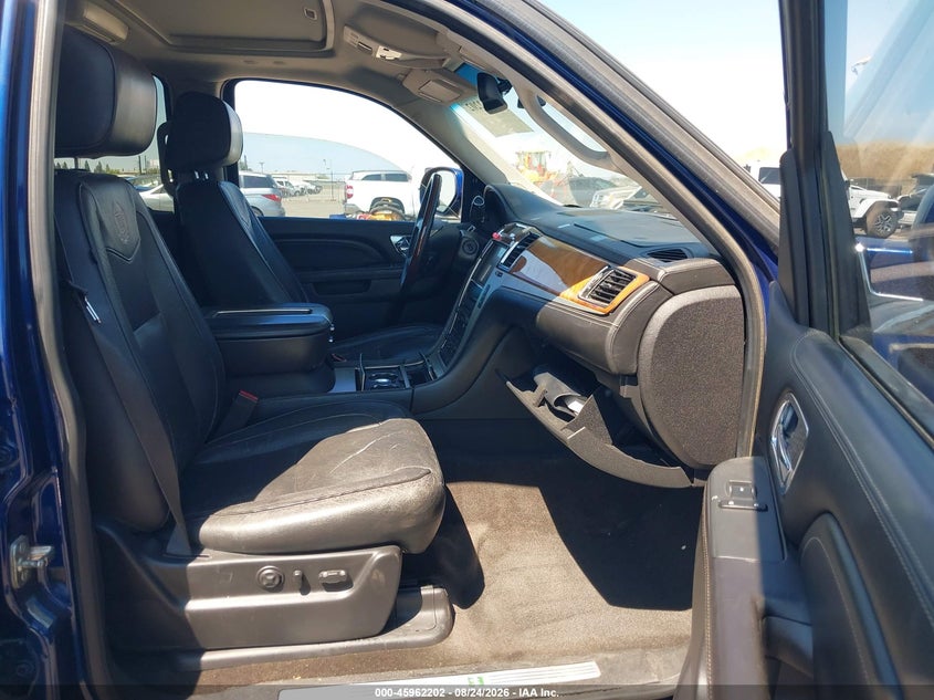 2012 CADILLAC ESCALADE HYBRID PLATINUM EDITION · Фото 5