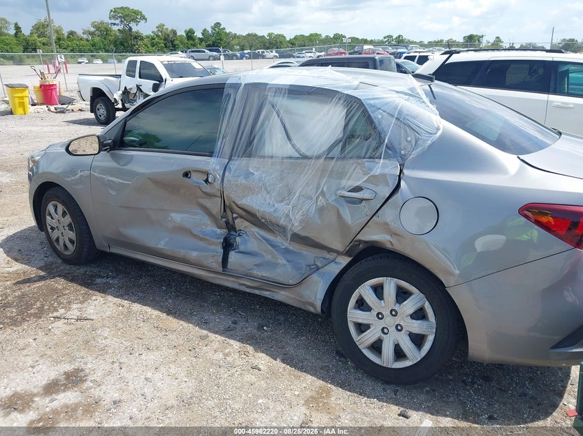 2022 KIA RIO auction photo 6