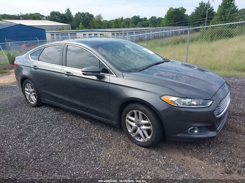 2015 FORD FUSION auction photo 1