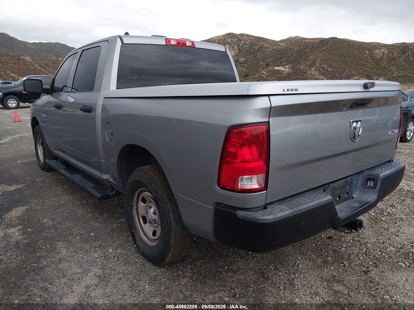 2020 RAM 1500 CLASSIC auction photo 3