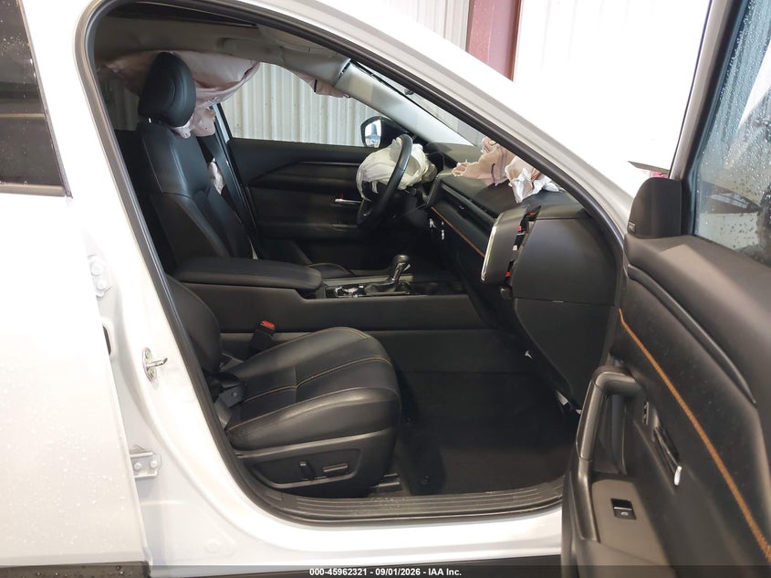 MAZDA CX-50 - zdjęcie 5