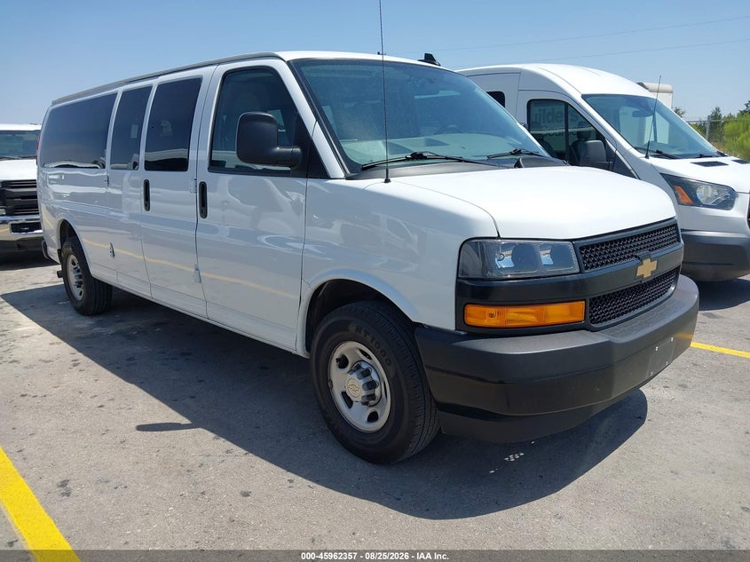 2024 CHEVROLET EXPRESS PASSENGER auction photo 1
