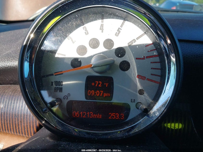 MINI COOPER 2010 VIN WMWMF3C57ATZ22738