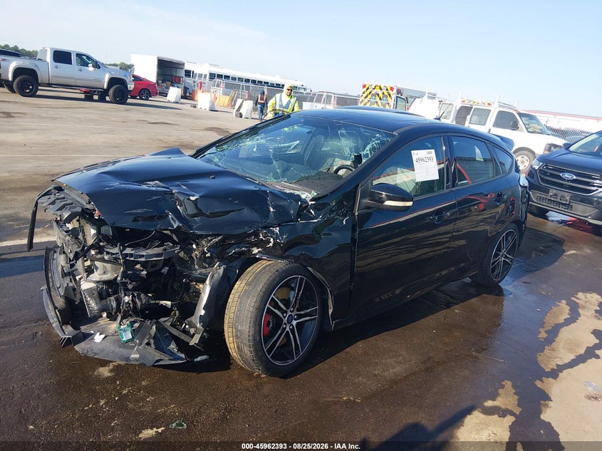 2016 FORD FOCUS ST auction photo 2
