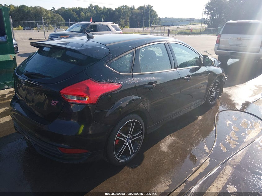 2016 FORD FOCUS ST auction photo 4