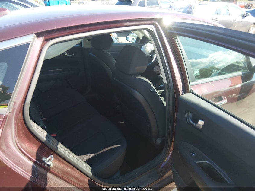 2019 KIA OPTIMA auction photo 8