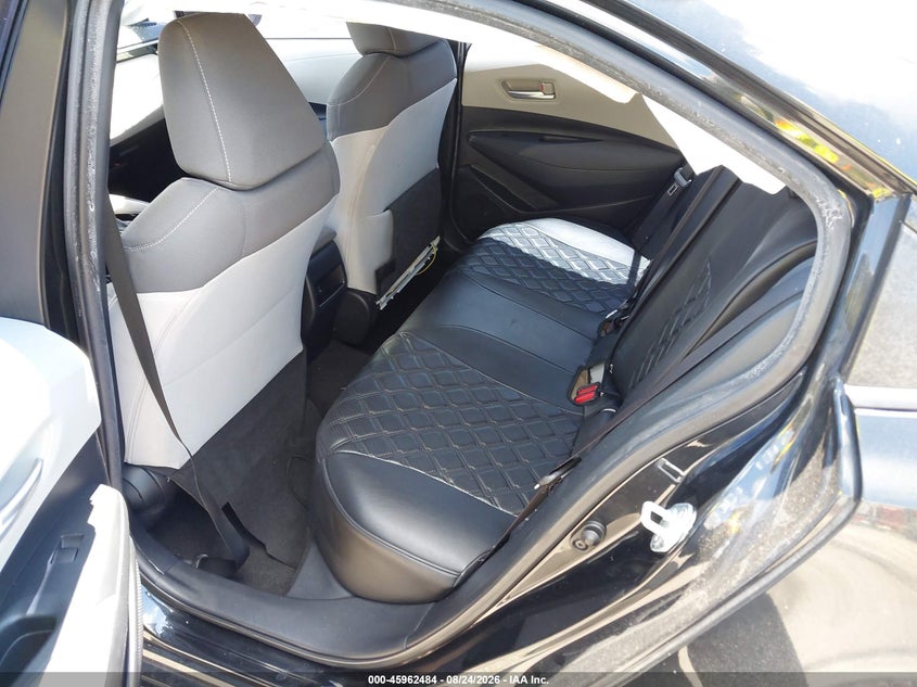 2020 TOYOTA COROLLA auction photo 8