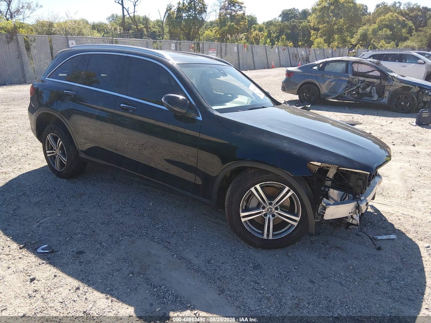 2021 MERCEDES-BENZ GLC 300 4MATIC SUV