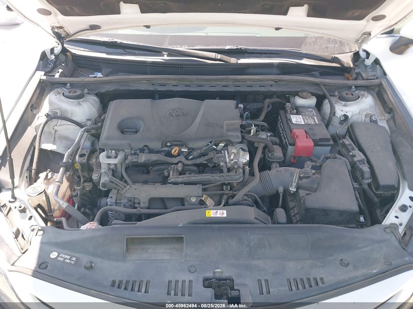 TOYOTA CAMRY - zdjęcie 10