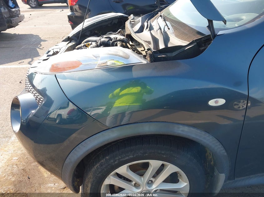NISSAN JUKE 2011 VIN JN8AF5MR1BT021762