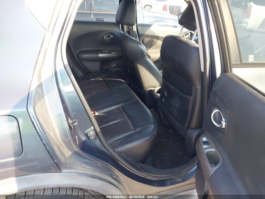 NISSAN JUKE 2011 VIN JN8AF5MR1BT021762
