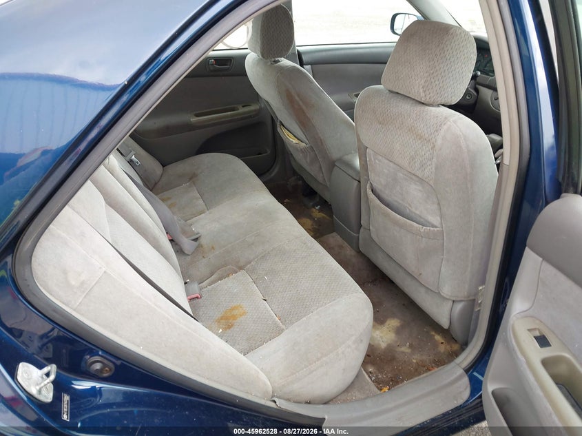 2004 TOYOTA CAMRY auction photo 8