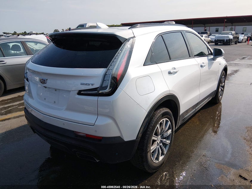 2019 CADILLAC XT4 auction photo 4