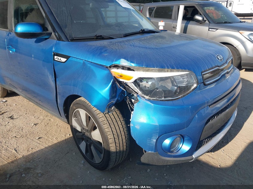 2018 KIA SOUL auction photo 6