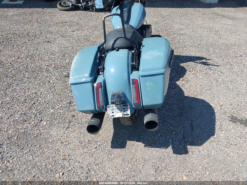 HARLEY-DAVIDSON FLHX 2024
