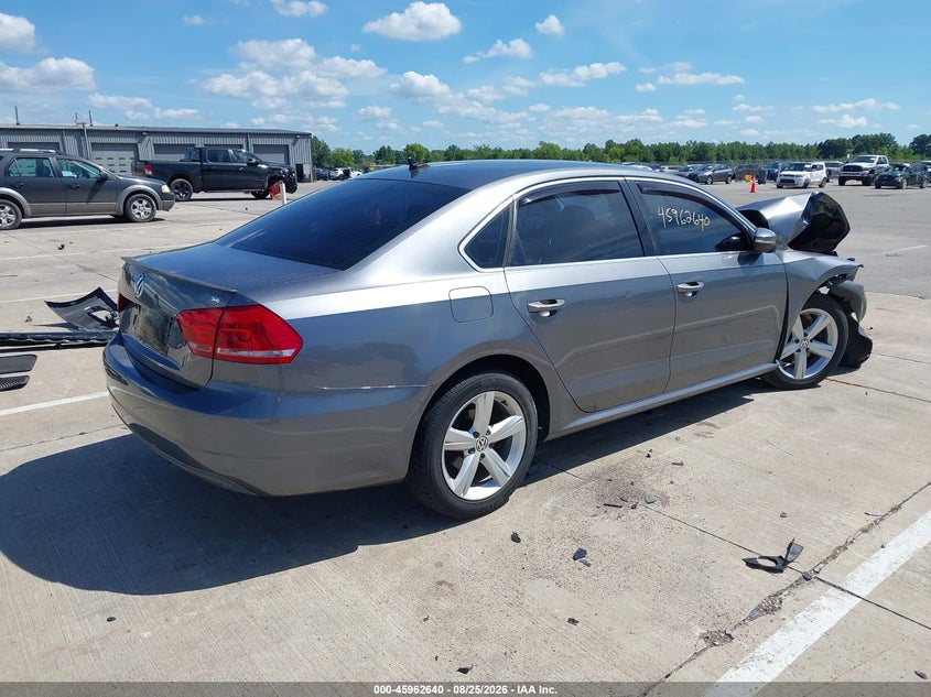 VOLKSWAGEN PASSAT 2012 VIN 1VWBP7A36CC018878