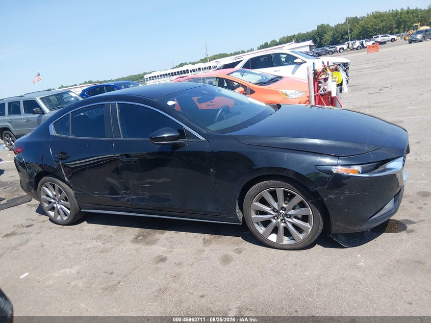 MAZDA MAZDA3 - zdjęcie 13