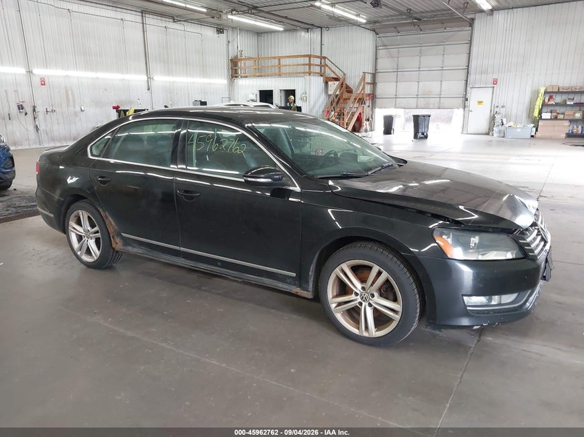 2012 VOLKSWAGEN PASSAT auction photo 1