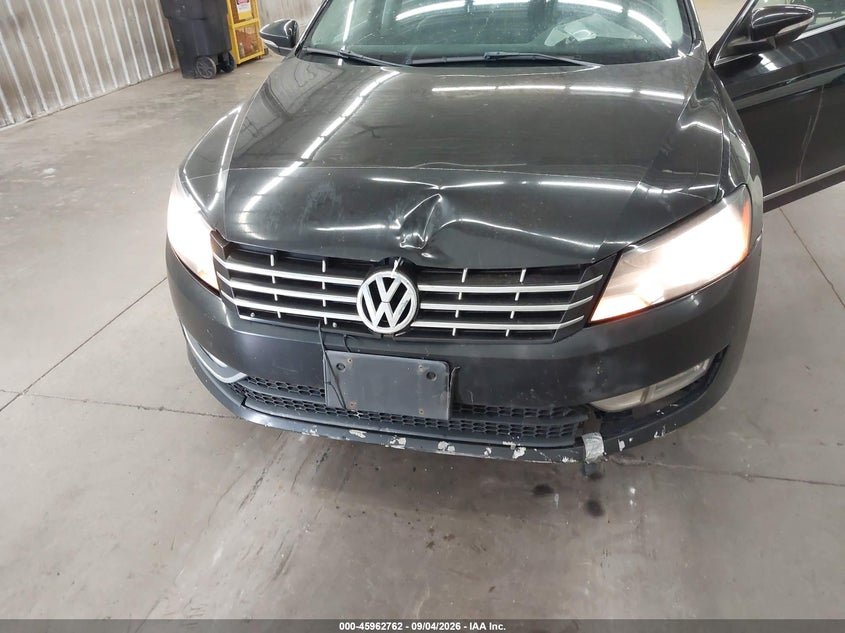 2012 VOLKSWAGEN PASSAT auction photo 6