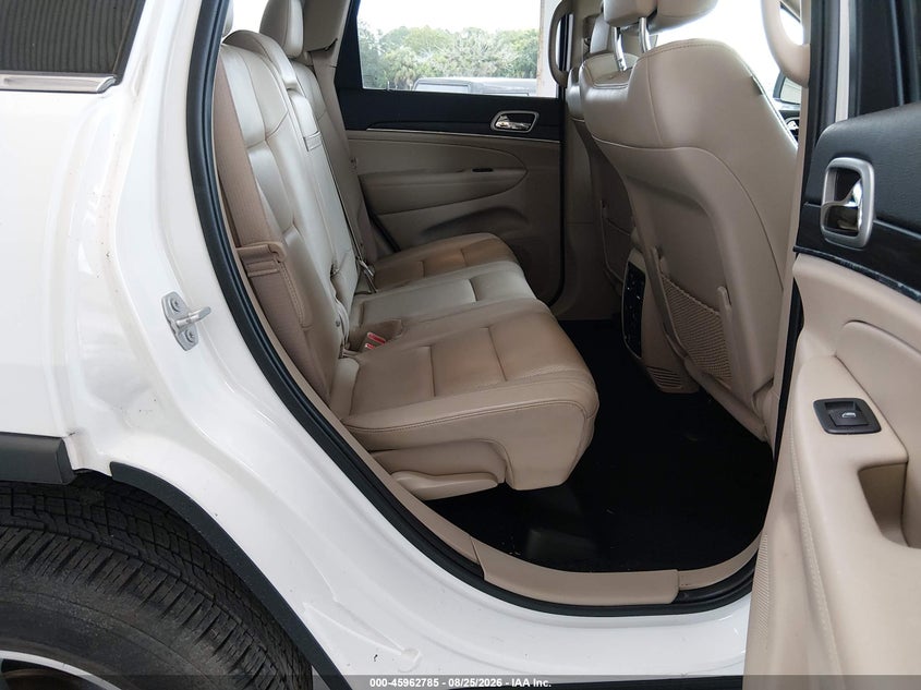 JEEP GRAND CHEROKEE - zdjęcie 8