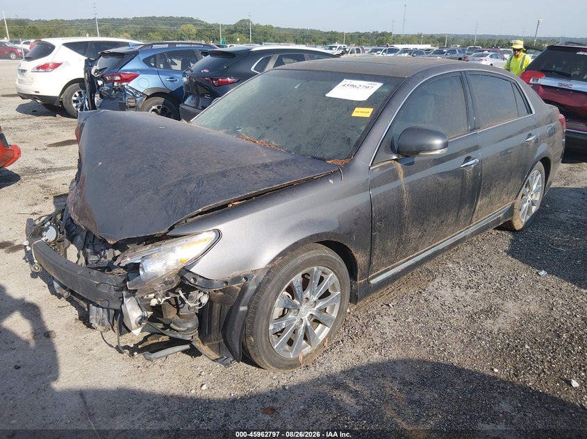 2012 TOYOTA AVALON auction photo 2