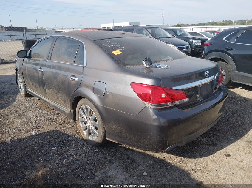 2012 TOYOTA AVALON auction photo 3