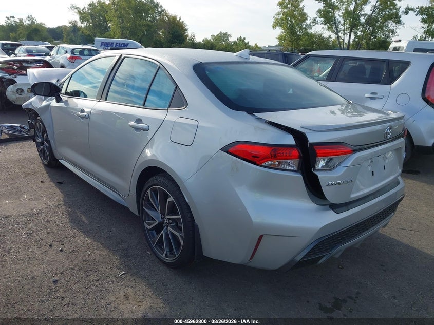 2020 TOYOTA COROLLA auction photo 3