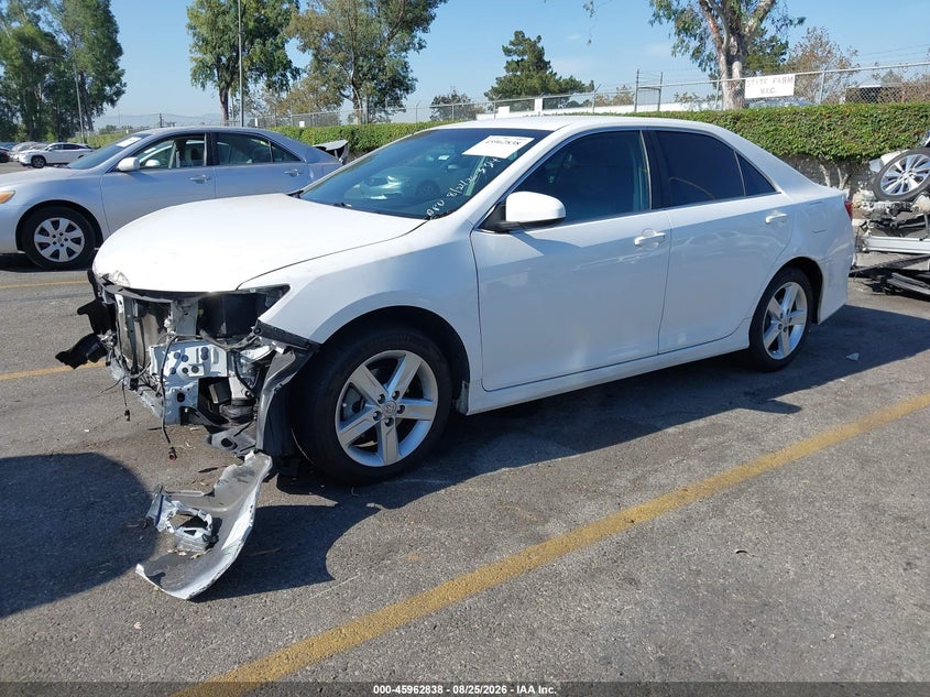 2013 Toyota Camry, Front End, IAAI, VIN 4T1BF1FK8DU243314 — photo 2