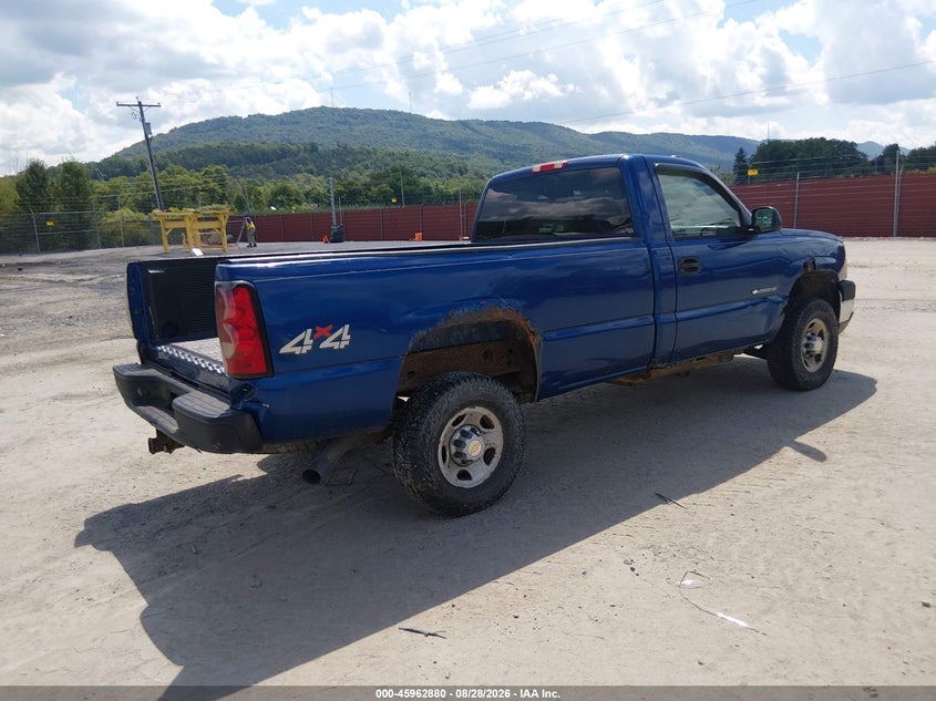 2004 CHEVROLET SILVERADO 2500HD auction photo 4