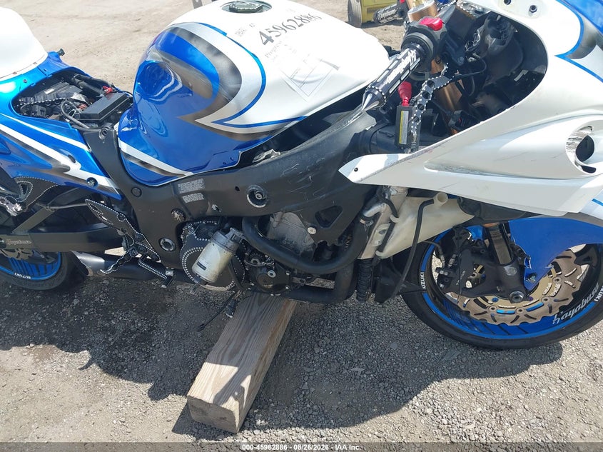 SUZUKI GSX1300 2008