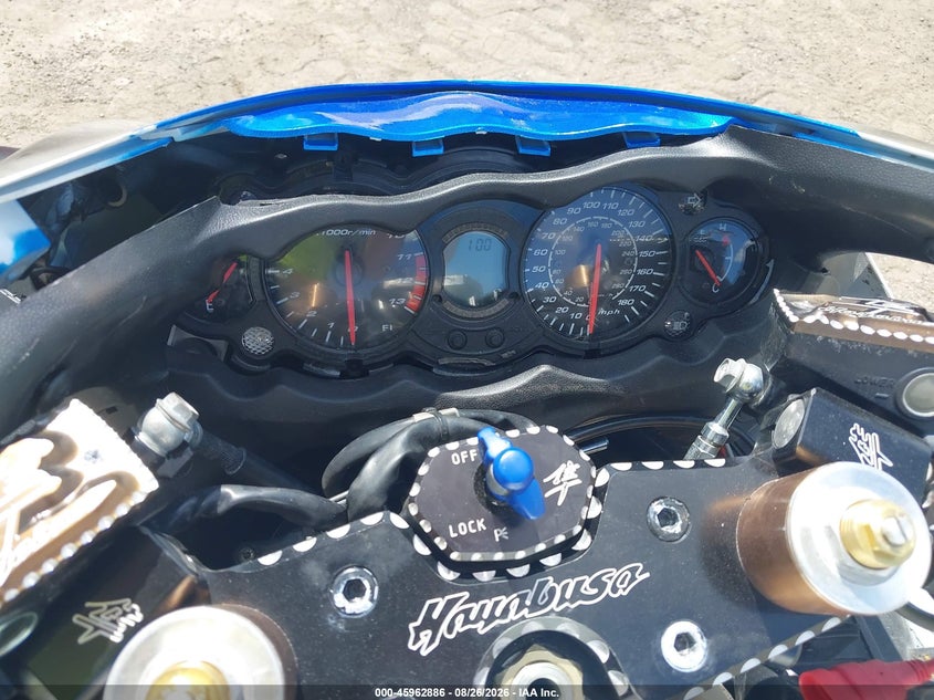 2008 SUZUKI GSX1300 auction photo 7