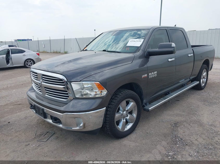 Vin: 1c6rr7tt2hs698730, lot: 46462158, ram 1500 big horn  4x4 6'4 box 20172