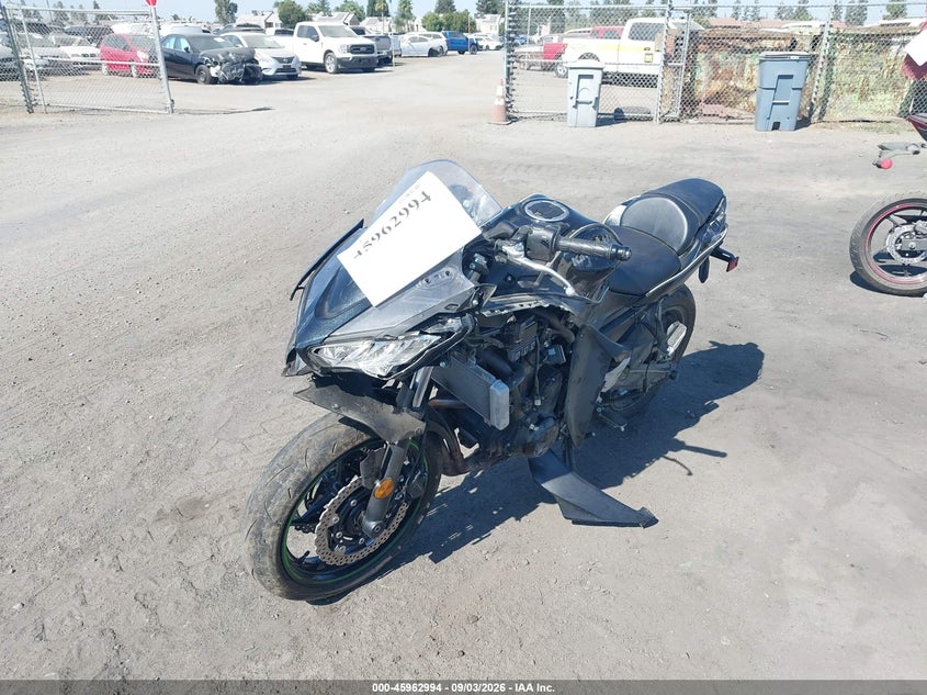 2025 KAWASAKI EX650 auction photo 2