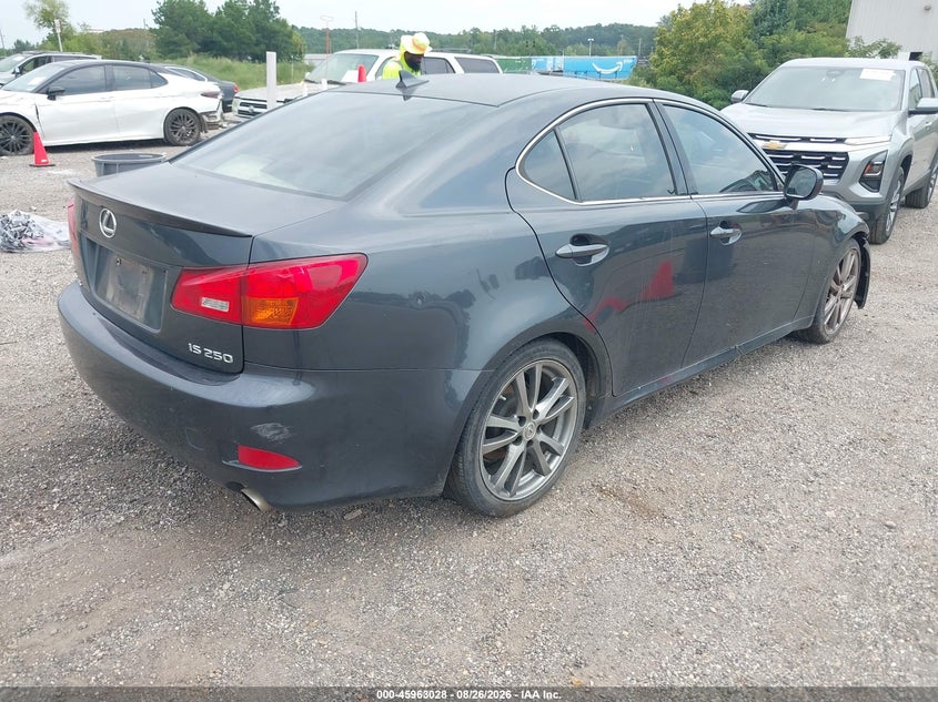 2008 LEXUS IS 250 auction photo 4