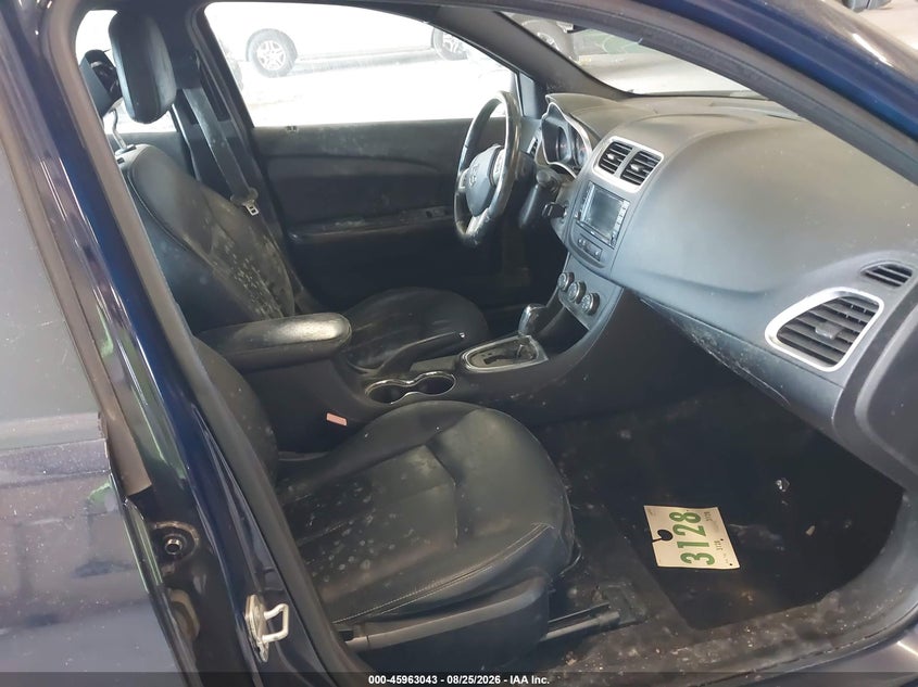 2014 DODGE AVENGER auction photo 5