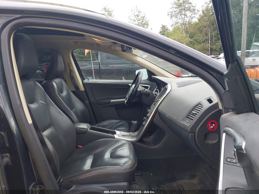 VOLVO XC60 2012 VIN YV4902DZ6C2293629