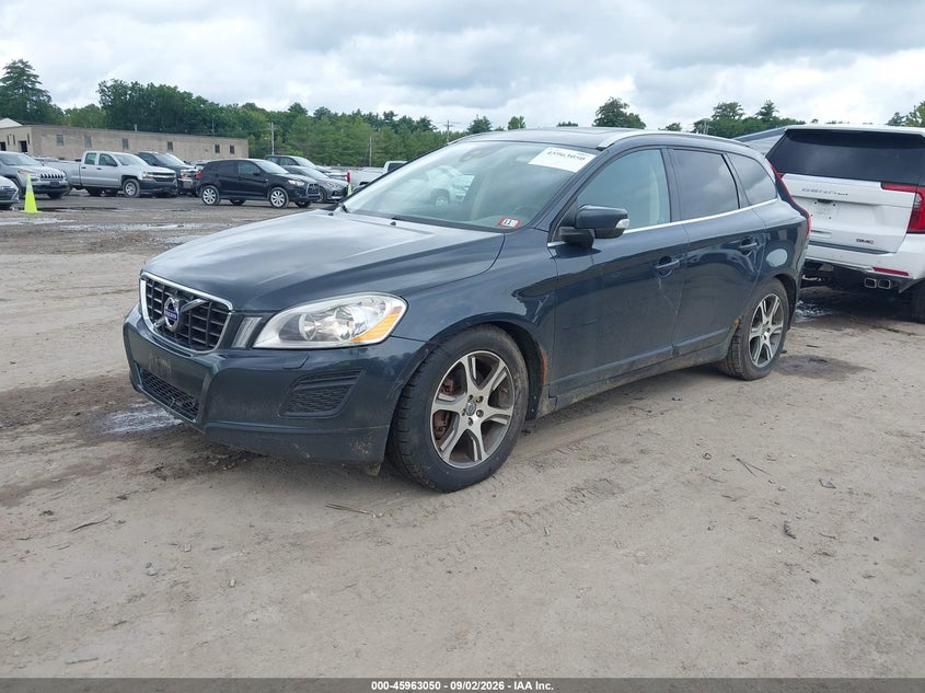 2012 VOLVO XC60 auction photo 2