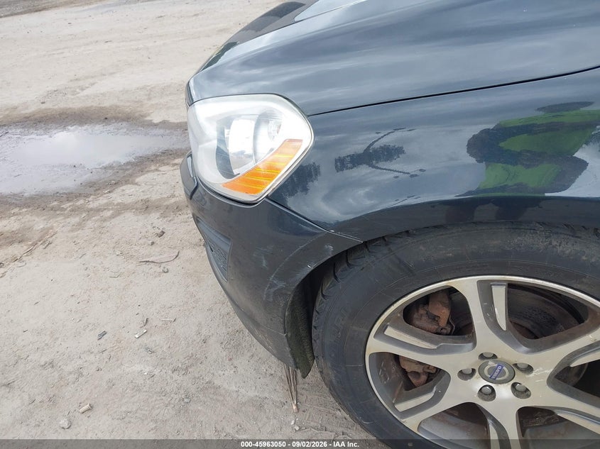 2012 VOLVO XC60 auction photo 6