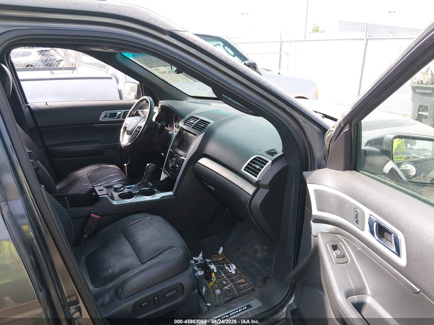 2015 FORD EXPLORER auction photo 5