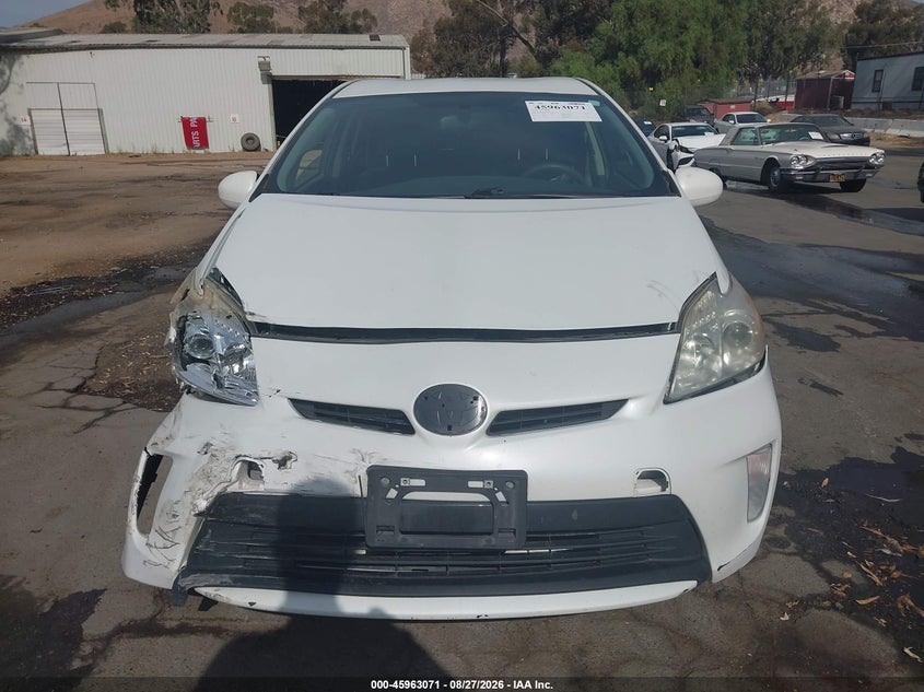 TOYOTA PRIUS - zdjęcie 11