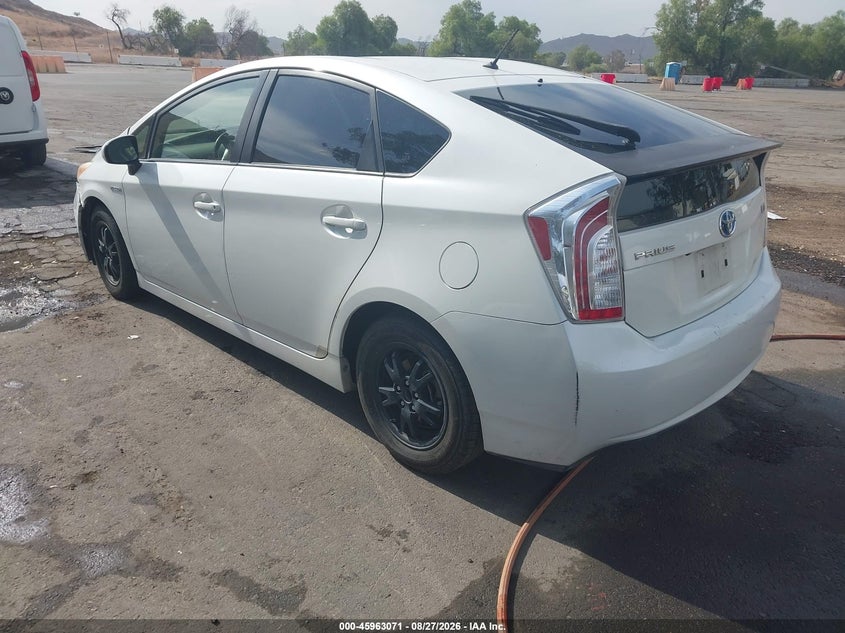 TOYOTA PRIUS - zdjęcie 3