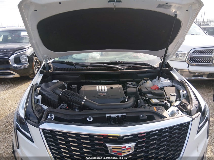 CADILLAC XT5 - zdjęcie 10