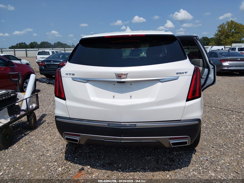 CADILLAC XT5 - zdjęcie 17