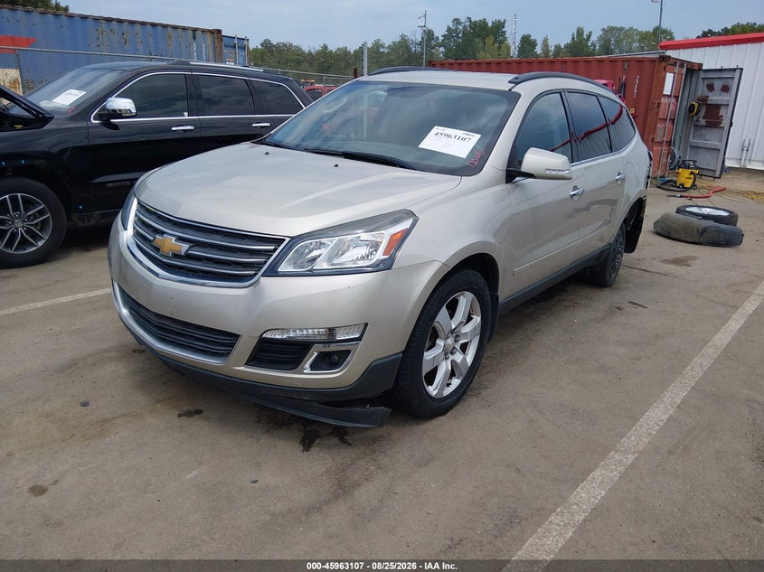 2017 CHEVROLET TRAVERSE auction photo 2