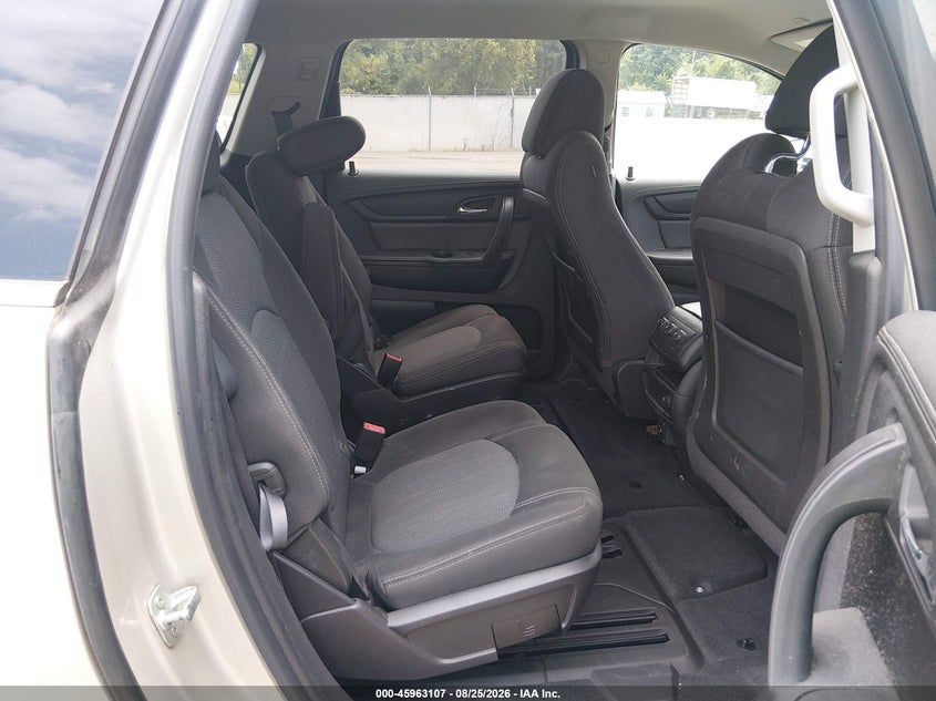 2017 CHEVROLET TRAVERSE auction photo 8